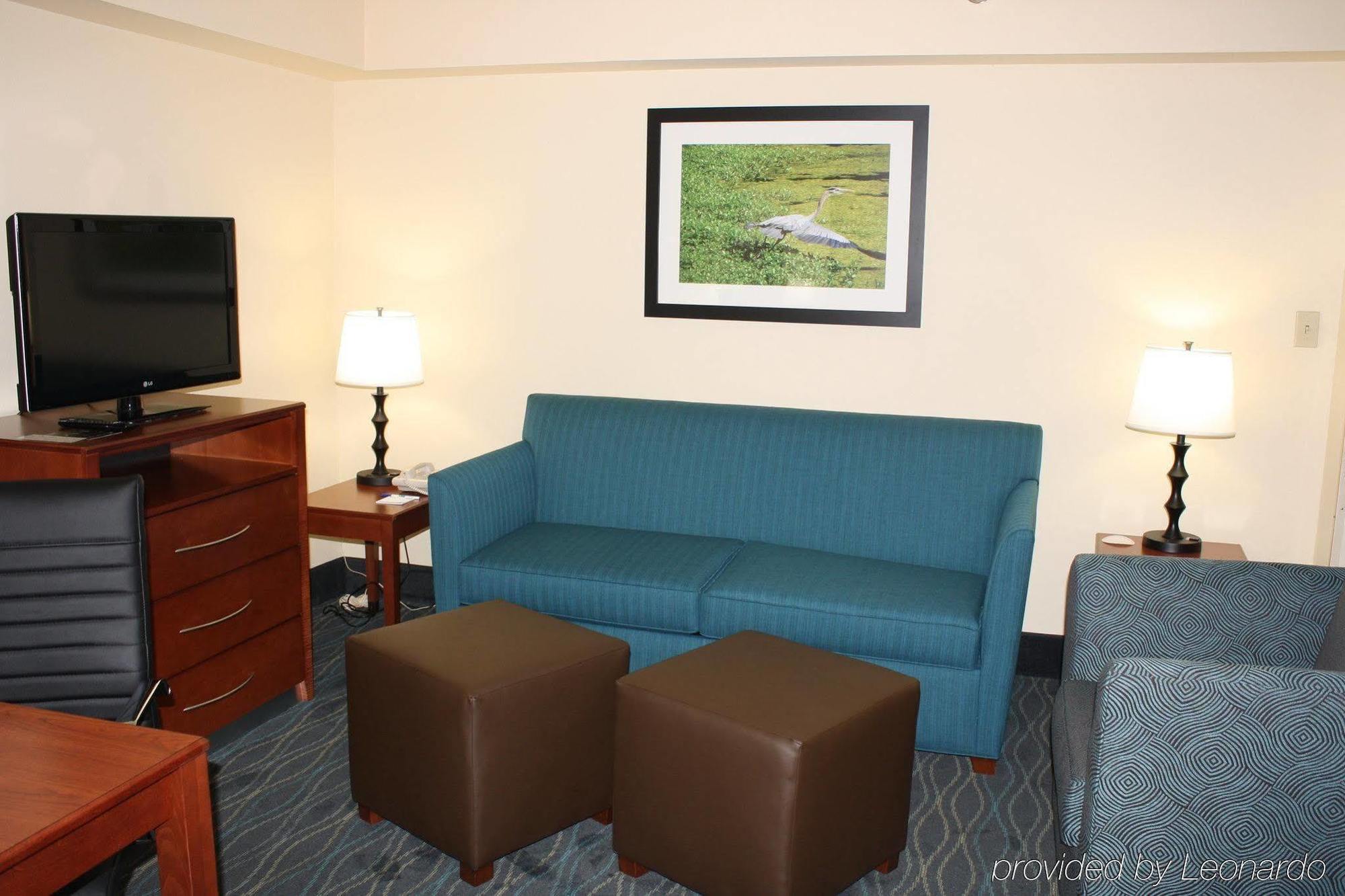 Holiday Inn Express & Suites Wilmington-University Center By Ihg Dış mekan fotoğraf