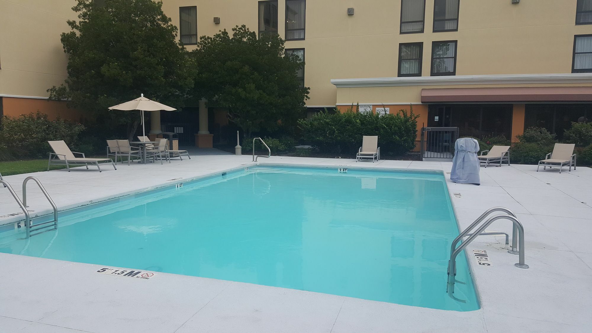 Holiday Inn Express & Suites Wilmington-University Center By Ihg Dış mekan fotoğraf